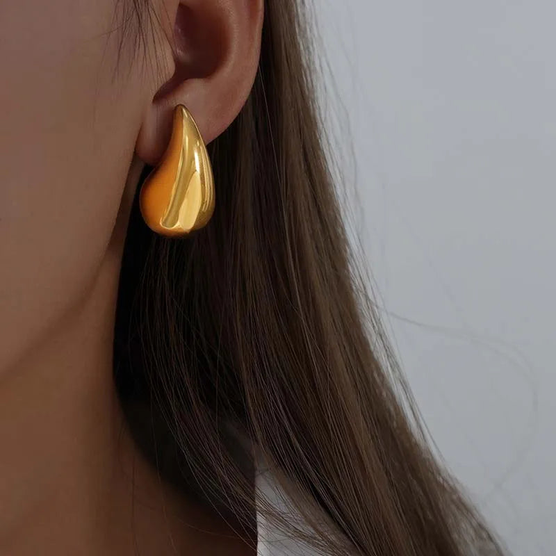 Luna Teardrop